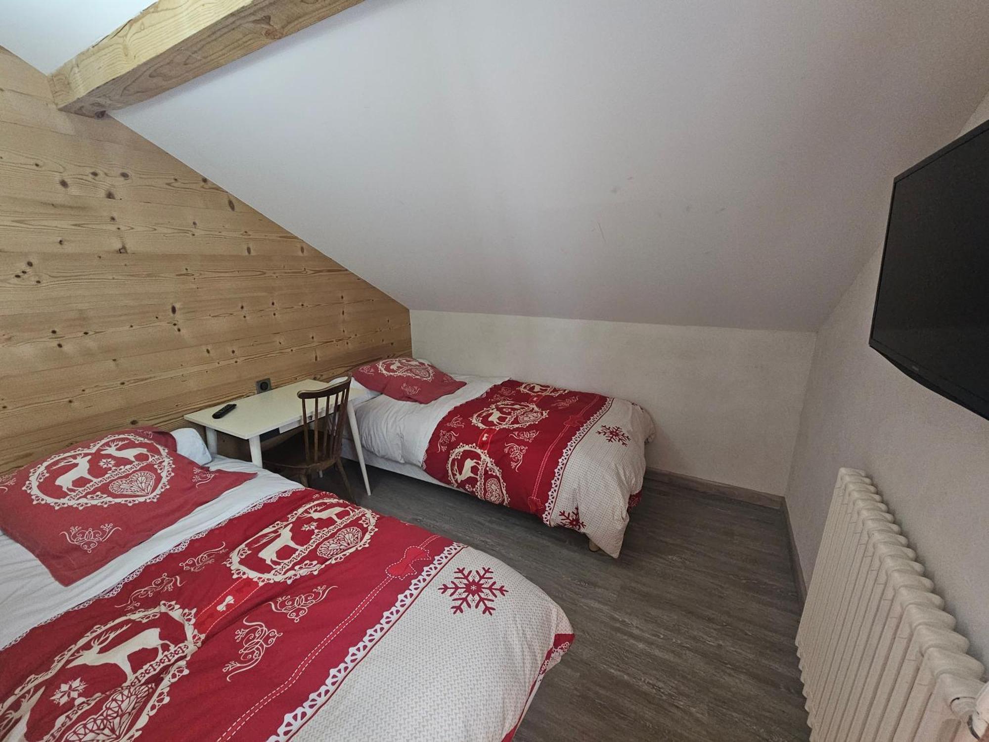 Hotel Plein Soleil Vacheresse Εξωτερικό φωτογραφία