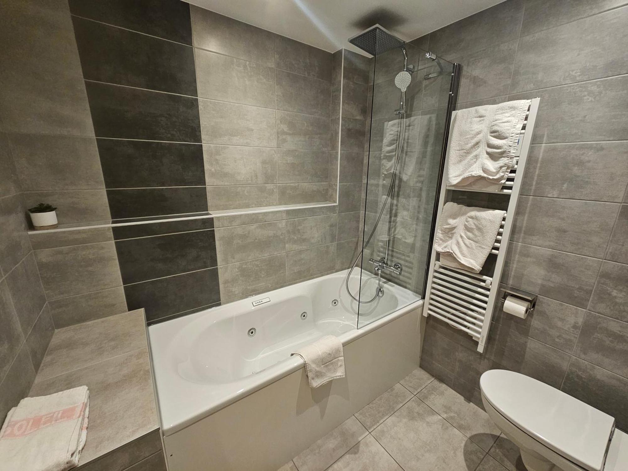 Hotel Plein Soleil Vacheresse Εξωτερικό φωτογραφία