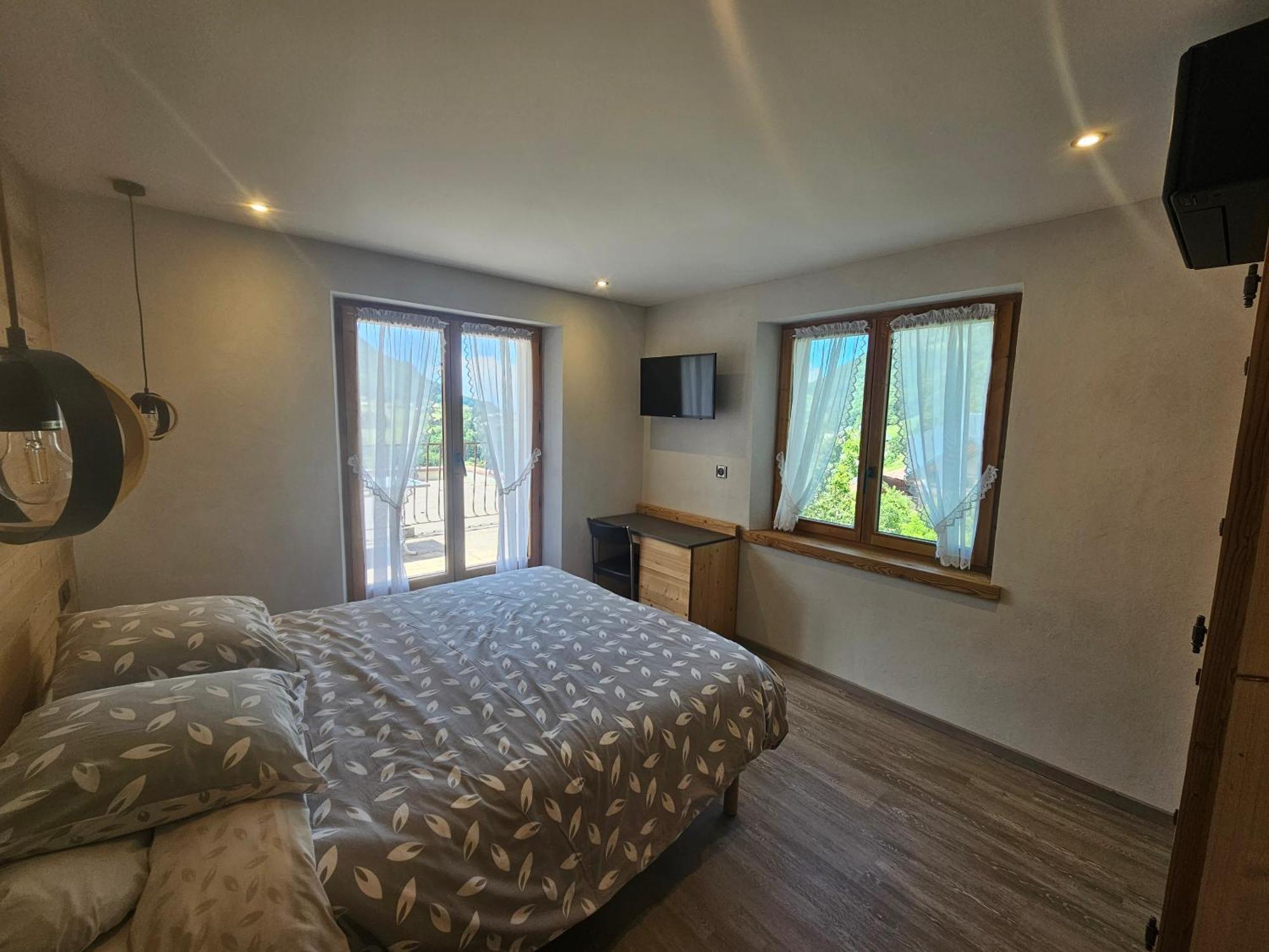Hotel Plein Soleil Vacheresse Εξωτερικό φωτογραφία